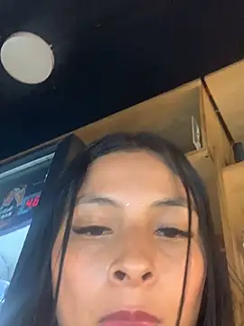 cami leon online show from 03/08/25, 05:17