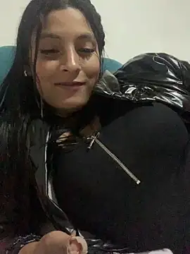 cami leon online show from 03/11/25, 07:26