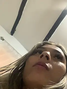 cami leon online show from 03/17/25, 03:03