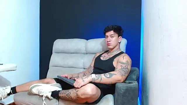 JUSTIN FULLER1 online show from 06/11/26, 12:32