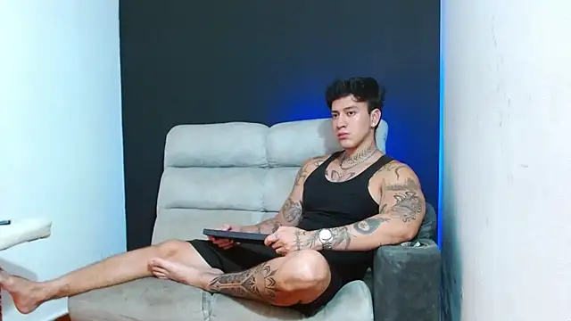 JUSTIN FULLER1 online show from 06/28/26, 11:33