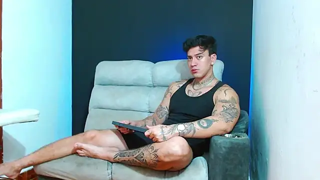 JUSTIN FULLER1 online show from 07/08/26, 04:22