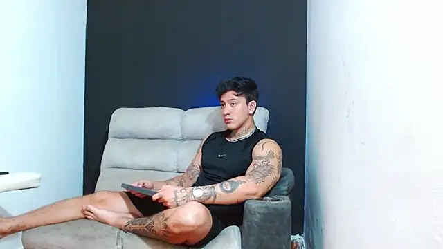 JUSTIN FULLER1 online show from 08/02/26, 04:16