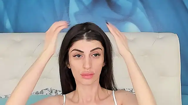 SkinnyDolly online show from 12/02/25, 03:12