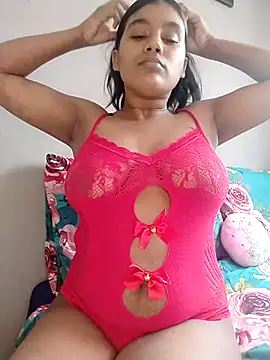 Snapshot of Lilmisskay18 chatting on 02/14/26, 12:46 Lilmisskay18 online show from 02/14/26, 12:46