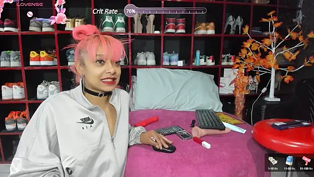 Snapshot of Indianbrownie chatting on 12/28/24, 01:29 Indianbrownie online show from 12/28/24, 01:29