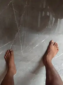 Snapshot of MrNick74 chatting on 11/02/25, 04:42 MrNick74 online show from 11/02/25, 04:42