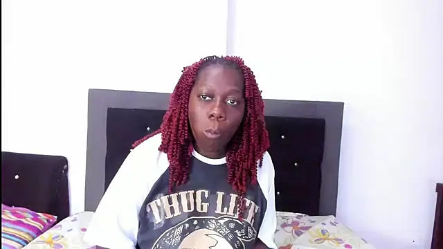 skaysanchez1 online show from 02/17/25, 03:31