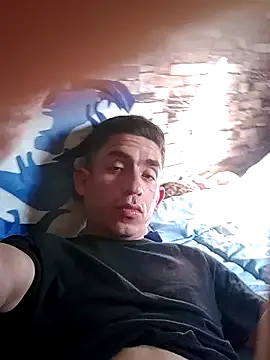 Snapshot of 31robelo chatting on 12/12/24, 10:20 31robelo online show from 12/12/24, 10:20