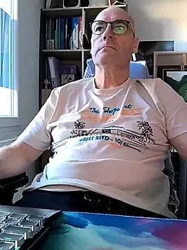 bogland33 online show from 02/04/25, 03:15