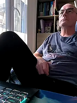 bogland33 online show from 02/06/25, 04:03