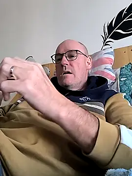 bogland33 online show from 02/28/25, 03:15