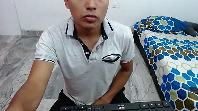 Snapshot of maye_dan chatting on 01/21/25, 02:59 maye dan online show from 01/21/25, 02:59