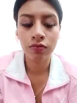 Snapshot of maye_dan chatting on 02/07/25, 08:53 maye dan online show from 02/07/25, 08:53