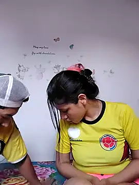Snapshot of maye_dan chatting on 04/29/26, 02:21 maye dan online show from 04/29/26, 02:21