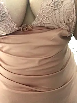 ahross online show from 09/23/25, 11:02