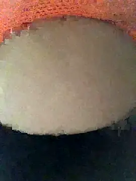 Snapshot of ahross chatting on 11/12/25, 09:53 ahross online show from 11/12/25, 09:53