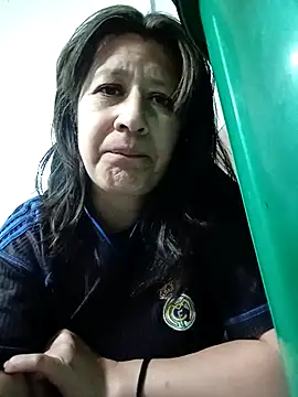 carolina linarez69 online show from 05/15/26, 11:45