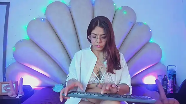 Anna  Spencer online show from 02/17/25, 12:27