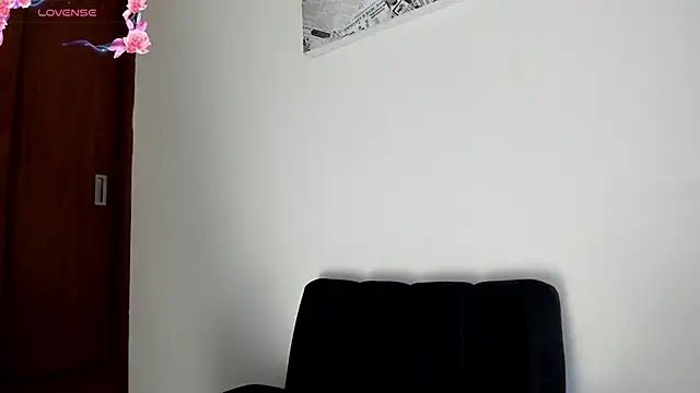 its  angelica  online show from 12/03/24, 06:17