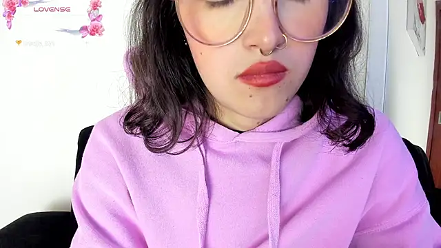 its  angelica  online show from 01/28/25, 10:01