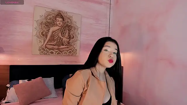 AuroraFiore online show from 01/10/25, 07:54