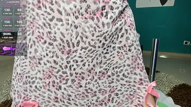 Snapshot of kinky_polar chatting on 11/13/25, 03:16 kinky polar online show from 11/13/25, 03:16