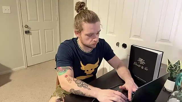 Snapshot of DaddydayDrinkzz chatting on 03/01/25, 06:35 DaddydayDrinkzz online show from 03/01/25, 06:35