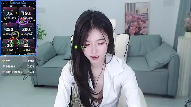 YiJin-a online show from 02/15/25, 05:39