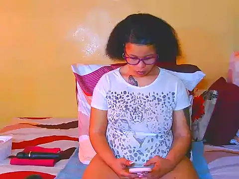 Down to earth girl online show from 07/26/26, 11:50