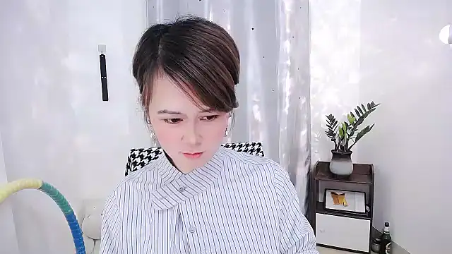 Fan ting online show from 02/13/25, 11:17