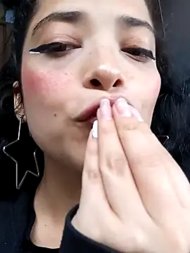 Snapshot of Elvishcassie_ chatting on 01/23/25, 07:07 Elvishcassie online show from 01/23/25, 07:07