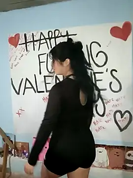 Snapshot of Elvishcassie_ chatting on 02/20/25, 10:59 Elvishcassie online show from 02/20/25, 10:59