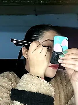 Snapshot of Elvishcassie_ chatting on 03/13/25, 07:39 Elvishcassie online show from 03/13/25, 07:39