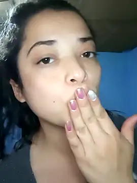 Snapshot of Elvishcassie_ chatting on 09/30/25, 02:00 Elvishcassie online show from 09/30/25, 02:00