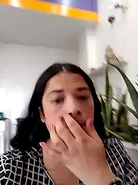 Elvishcassie  online show from 06/09/26, 01:56