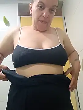 RoxieJackson online show from 11/29/25, 10:13