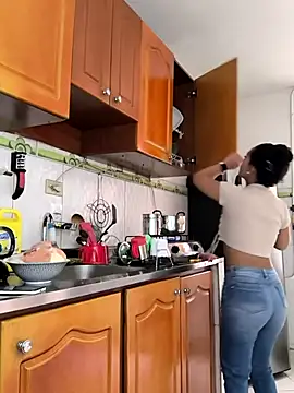 Snapshot of evafoxs chatting on 11/14/25, 05:11 evafoxs online show from 11/14/25, 05:11