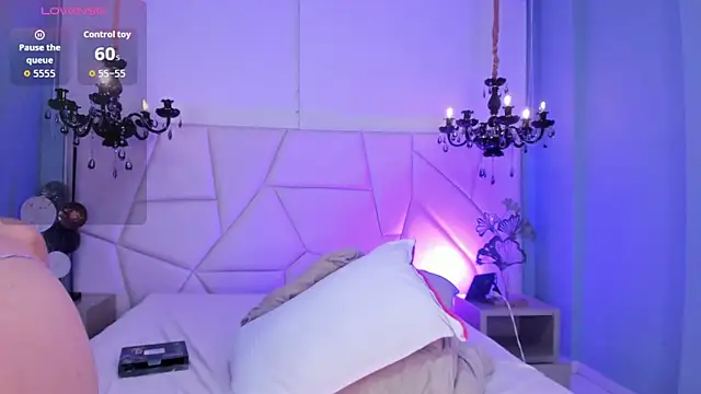 Snapshot of ChanneyPrincess chatting on 11/20/25, 03:39 ChanneyPrincess online show from 11/20/25, 03:39