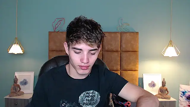 AlejooTwink online show from 12/16/24, 06:27