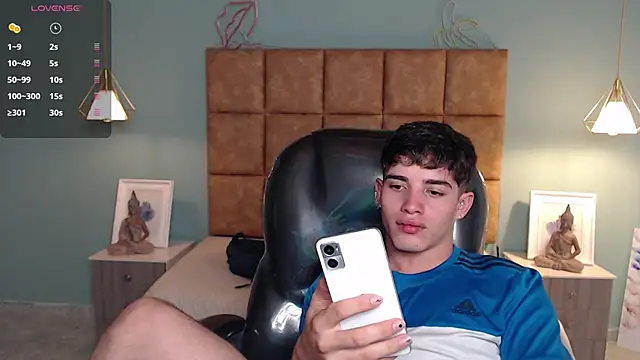 AlejooTwink online show from 01/10/25, 08:48