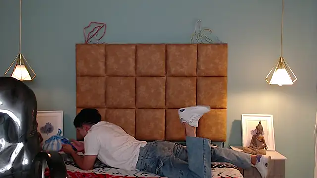 AlejooTwink online show from 01/15/25, 08:26