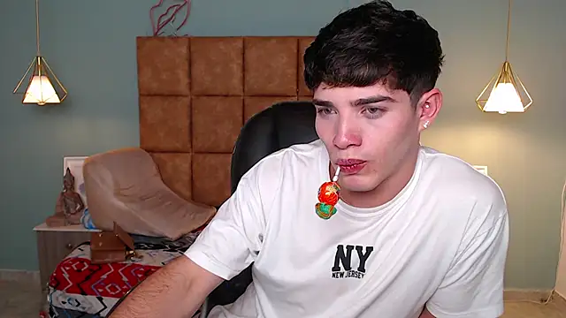 AlejooTwink online show from 01/15/25, 11:30