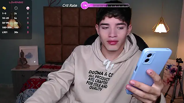 AlejooTwink online show from 01/18/25, 06:21