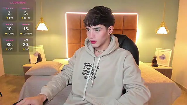 AlejooTwink online show from 12/02/25, 12:16