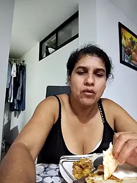 siri duque online show from 02/12/25, 10:48