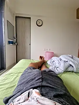 vivanpraj999 online show from 11/03/25, 04:36