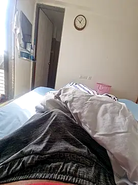 vivanpraj999 online show from 11/11/25, 04:01