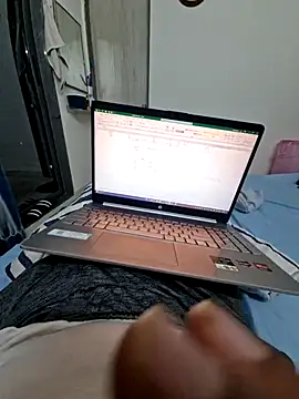 vivanpraj999 online show from 11/17/25, 03:29