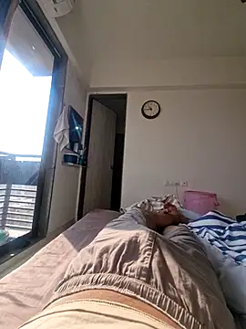 vivanpraj999 online show from 12/03/25, 04:42